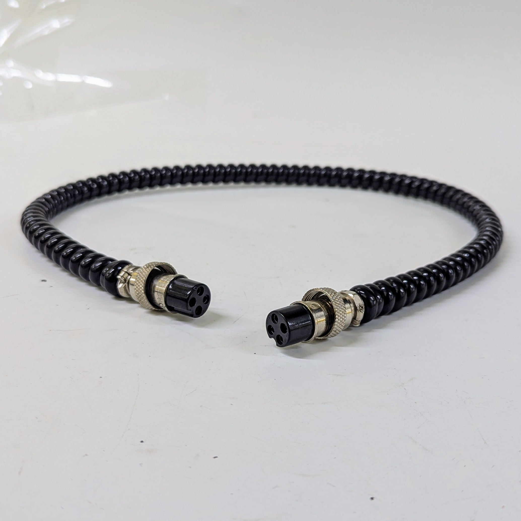 Charging Cable GX16 4-Pin - Dualtron