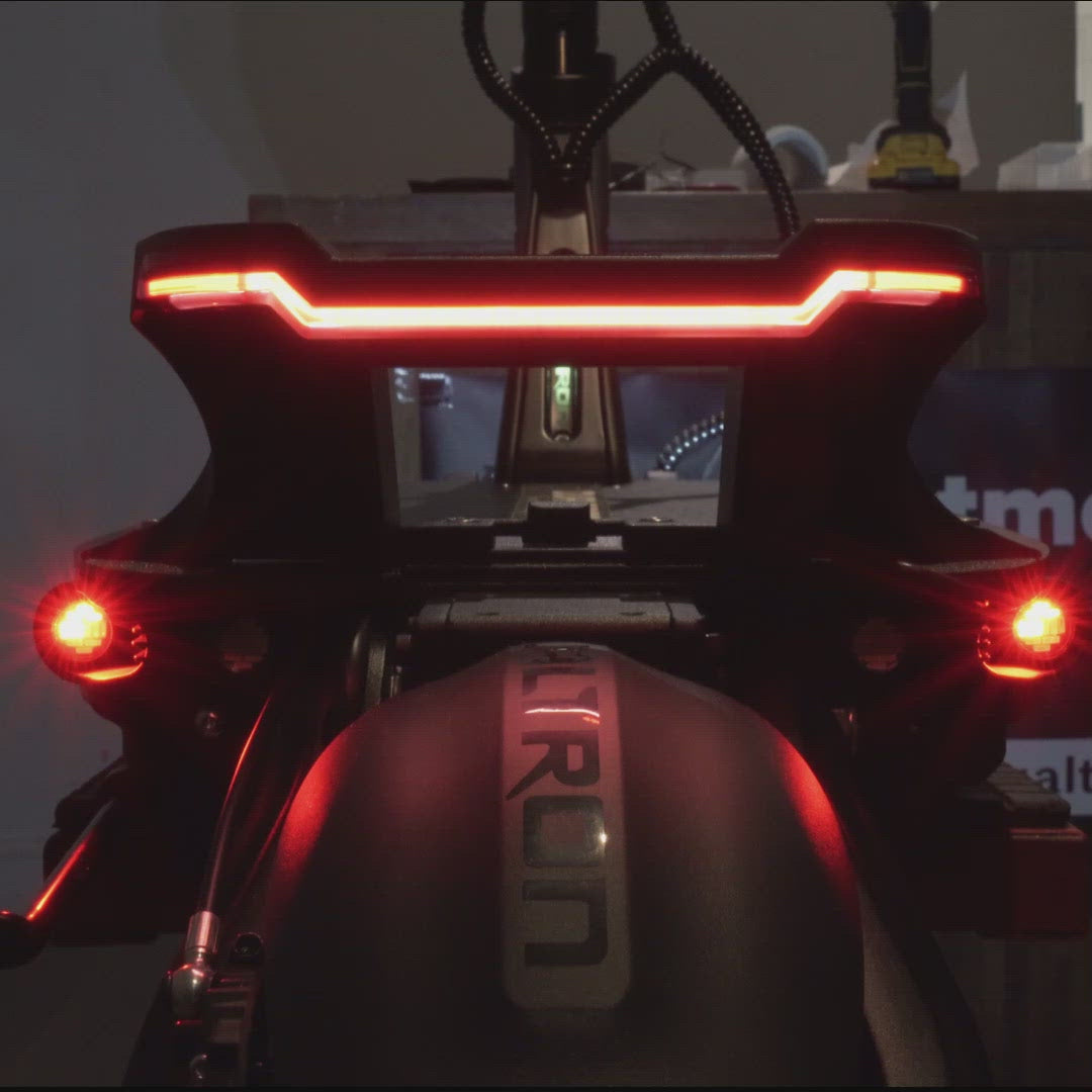 Minimotors Thunder 2 Footrest - Scootera ltd