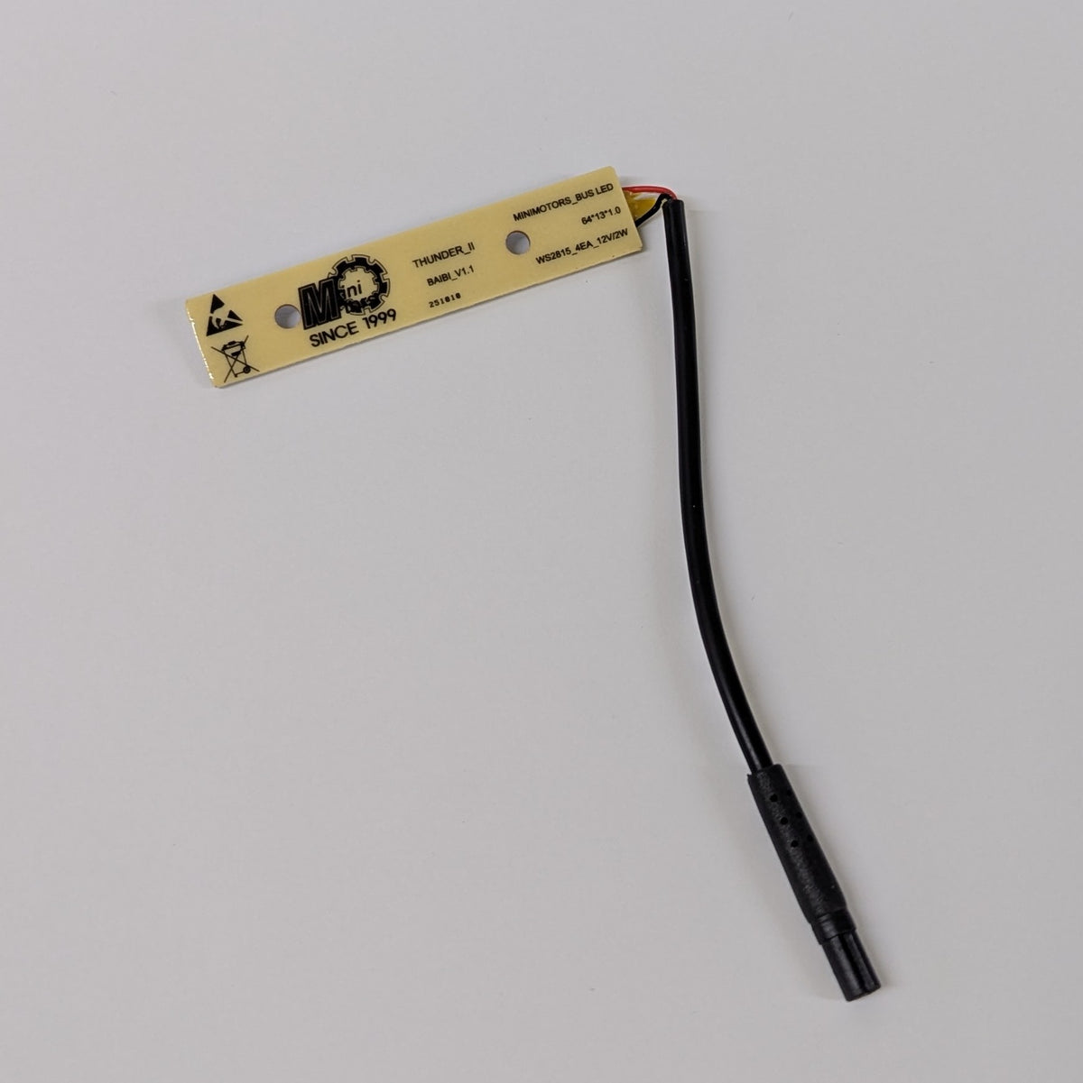 dualtron-rgb-light-arm-left-front