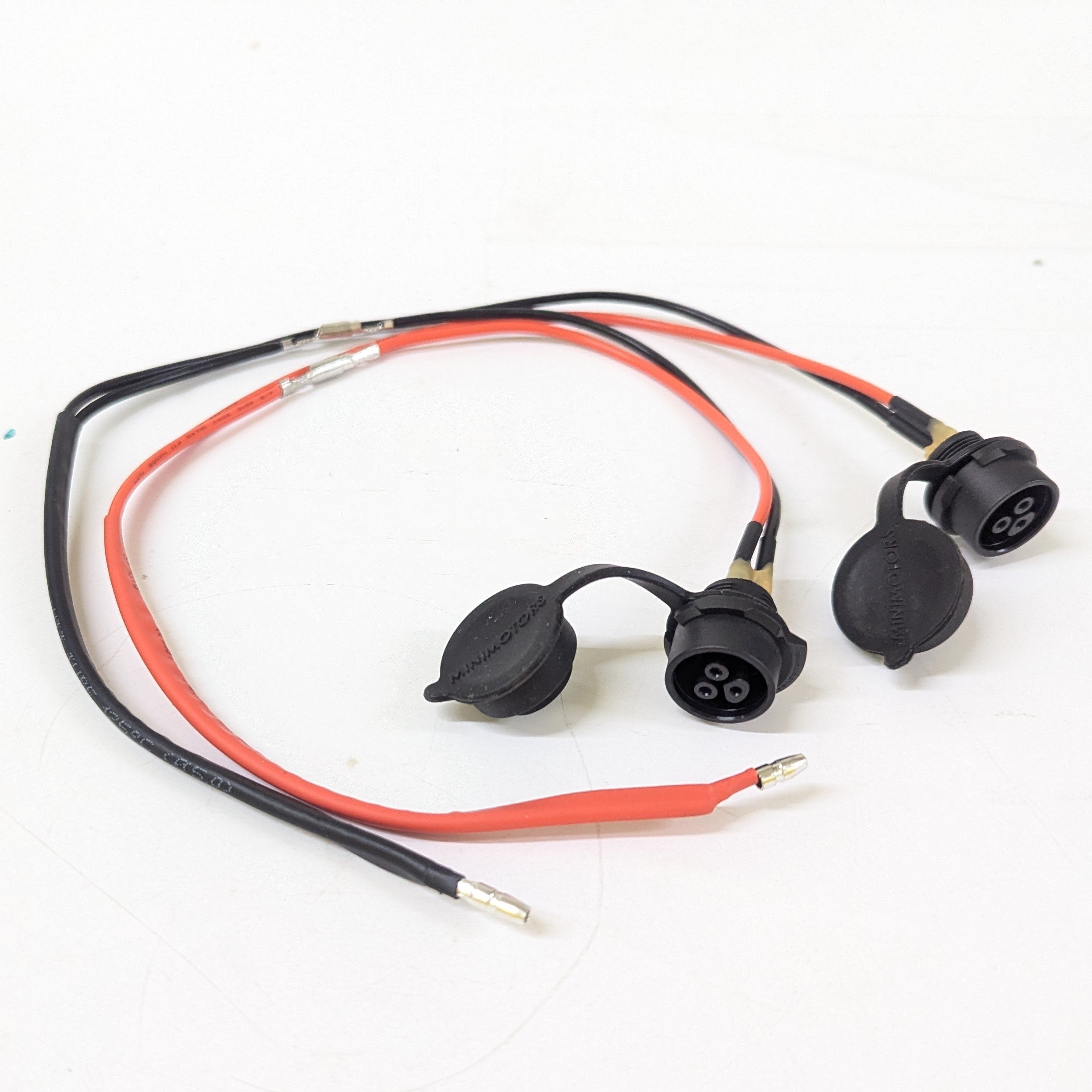 Charging Port 3-Pin LP16 - Dualtron Thunder 2 | 02.207.00056