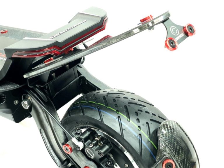 Dualtron Thunder / Ultra / Achilleus Rear Hugger V2 – For 11 Inch ( Carbon Fibre )