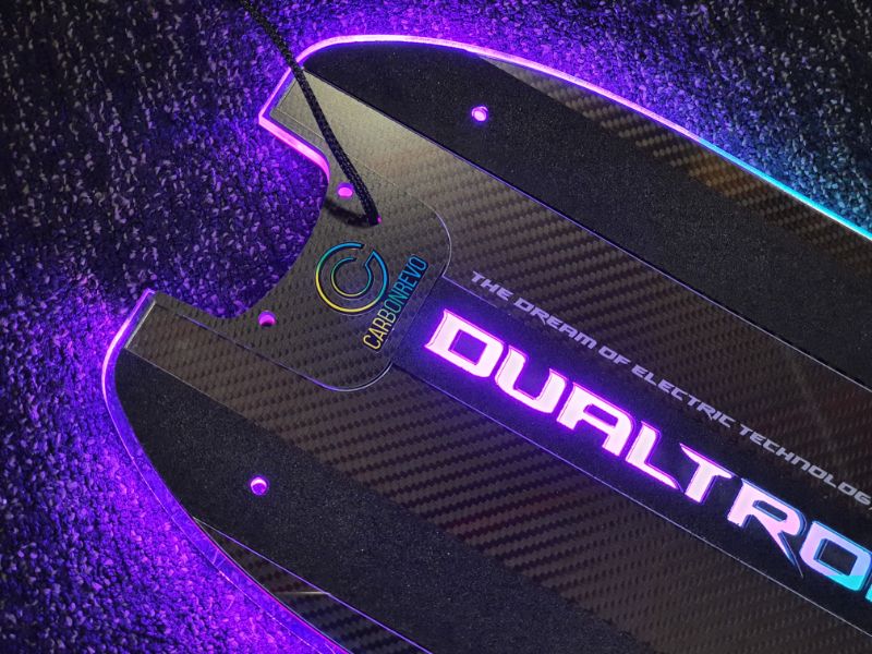 Deck Cover for Dualtron Victor- Custom Design – LED 3D Carbon Fibre